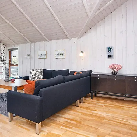 Holiday home 8 Person Holiday In Aabenraa Loddenhoj
